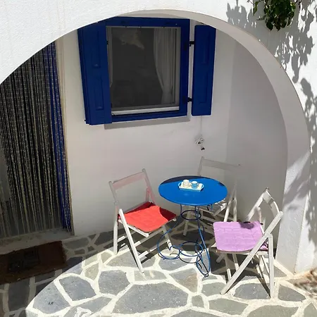 Casa de Férias Julia's Maisonnette Naxos City