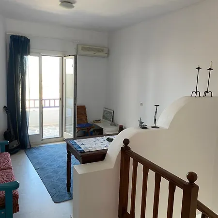 Julia's Maisonnette Naxos City